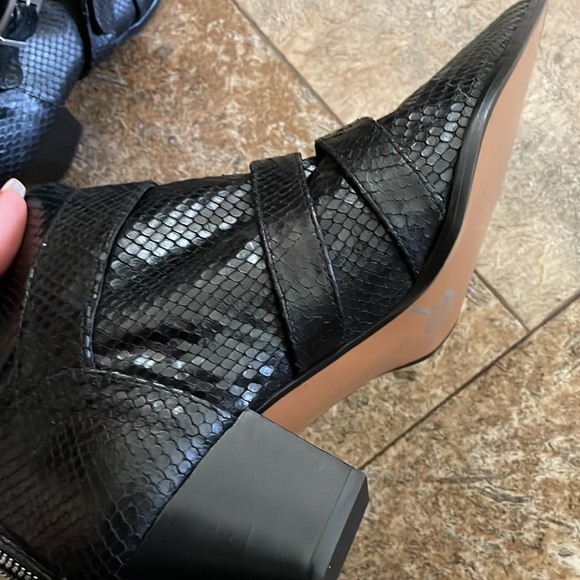 🌚ZARA Heel Boot - Picture 10 of 13